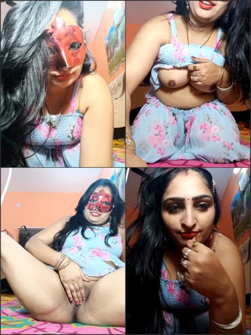 Hot-Bhabhi-Showing-Her-Hot-Figure-Videos-Part-2--LustHolic-65.48-MB.md.jpg